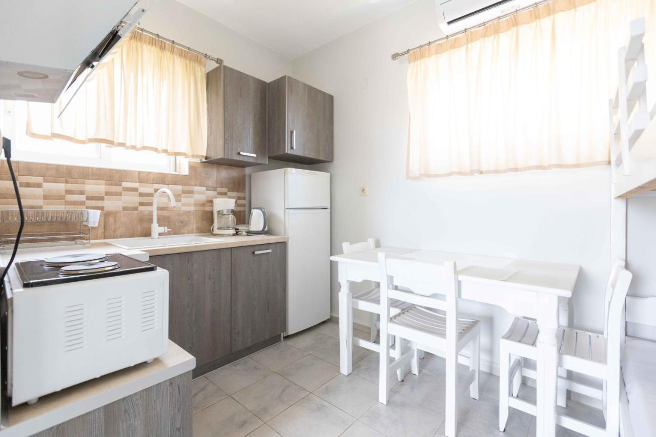 Apartament Pansion Artemis Mavrovoúnion Zewnętrze zdjęcie