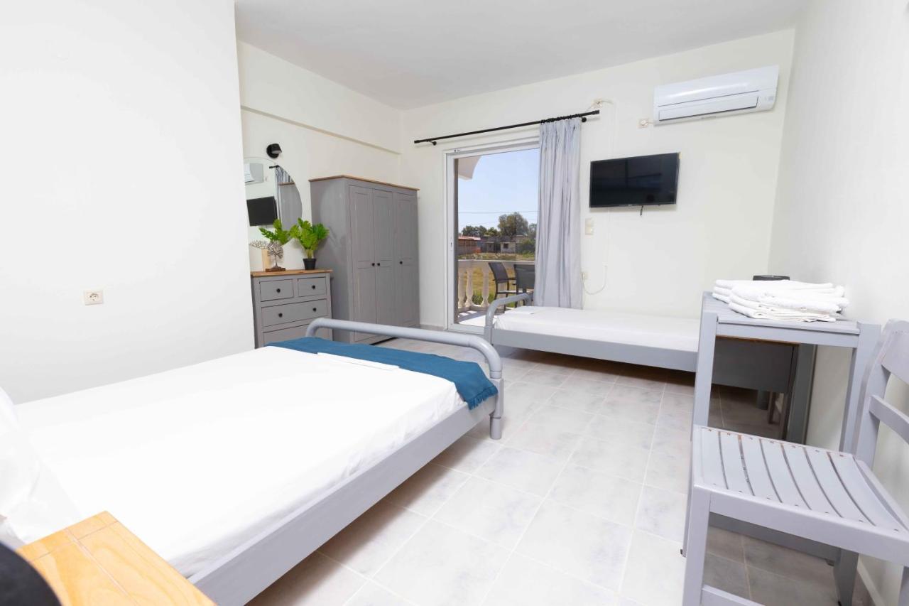 Apartament Pansion Artemis Mavrovoúnion Zewnętrze zdjęcie